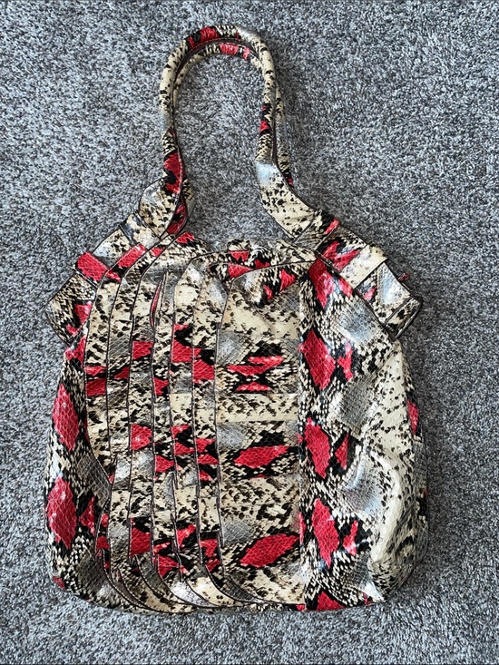 Source Unknown Handbags - Snake-Print Red & Cream Women’s Tote Top